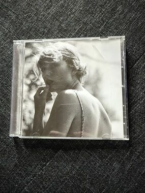 Taylor Swift Folklore CD